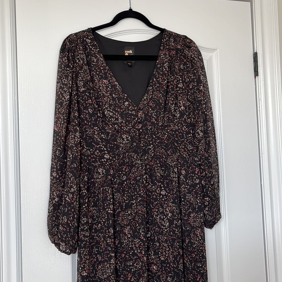 dress size small - Picture 1 of 5